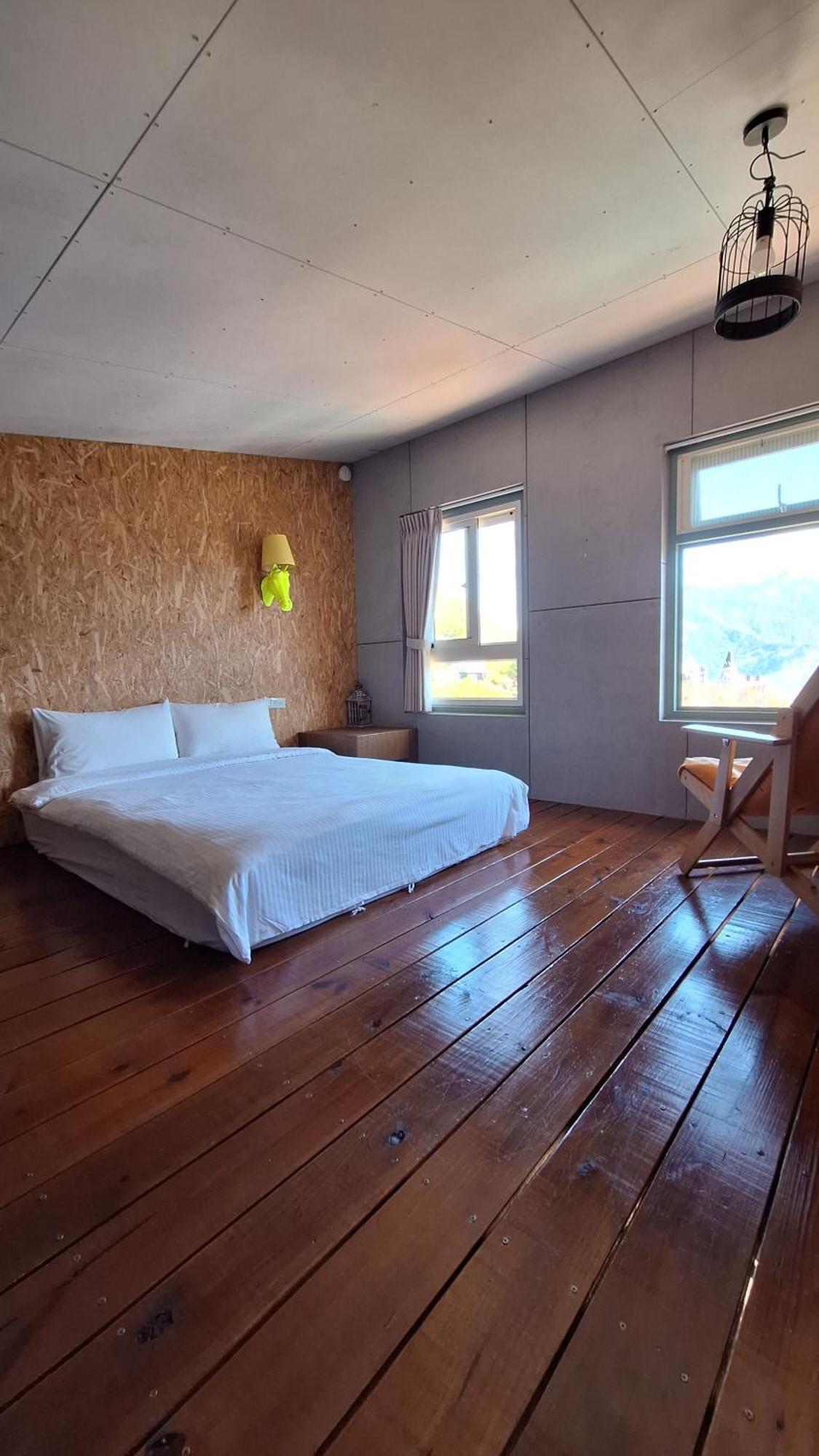 Moose & Squirrel Bed & Breakfast Renai Eksteriør bilde